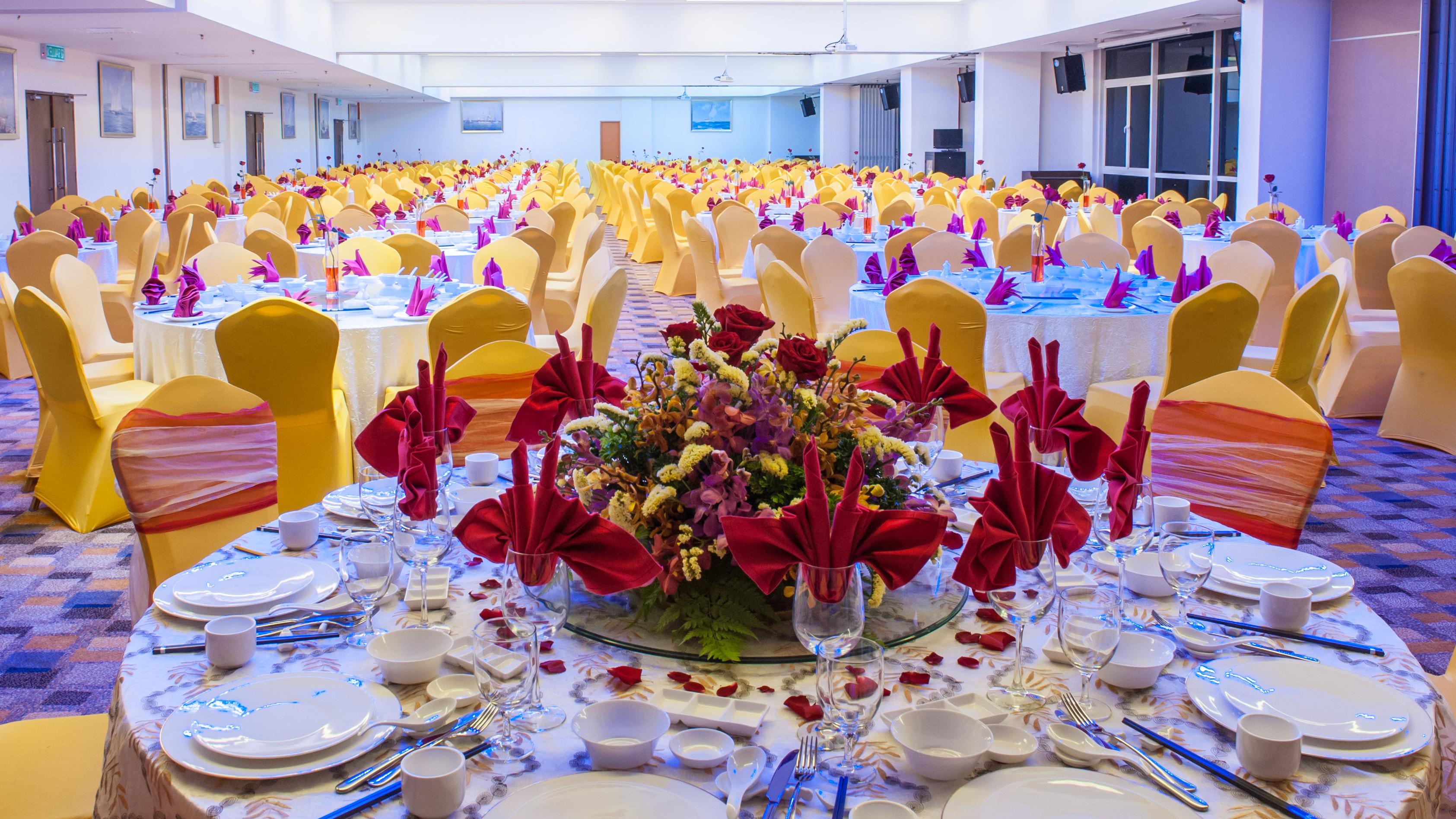 Pan Borneo Hotel