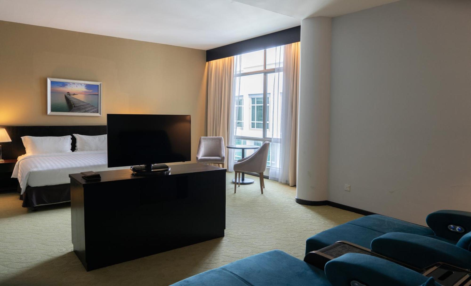 Hotel Pan Borneo 4*